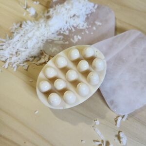 Cream Massage Soap Bar with Rose Quartz